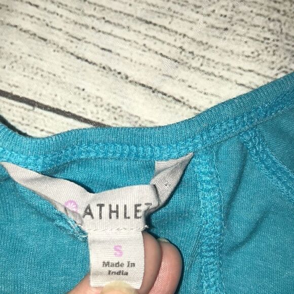 Athleta
Teal Turquoise Long Sleeve T-Shirt - Picture 6 of 8